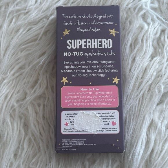 It Cosmetics x Madi Nelson Superhero No-Tug Eyeshadow Sticks Kit - Picture 8 of 10